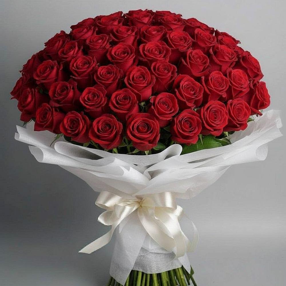 Букет 101 Красная роза Блэк Мэджик в Чурапче