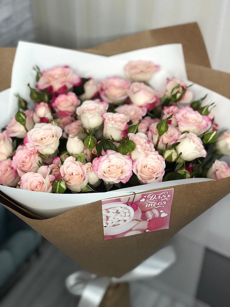 Букет цветов из: Розы в Чурапче