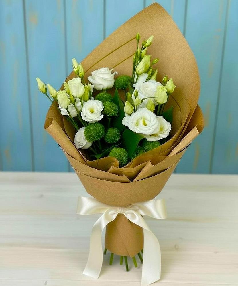 Букет цветов из: Хризантемы и Лизиантусы в Чурапче