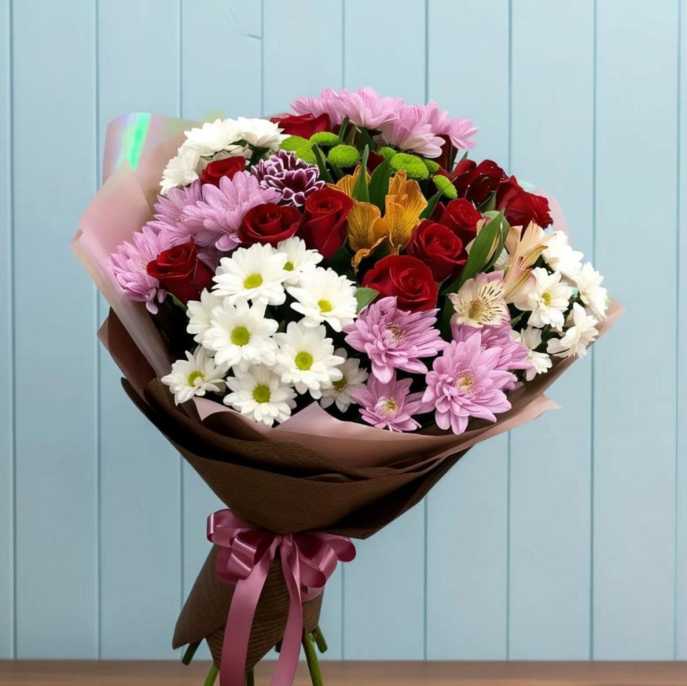 Букет цветов из: Розы, Хризантемы и Альстромерии в Чурапче