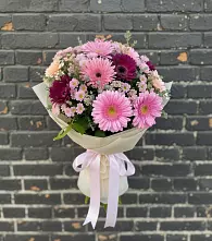 Букет цветов из:  Герберы и Хризантемы #REPLACE_PRED# Чурапче