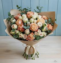 Букет цветов из:  Альстромерии и Розы в Чурапче